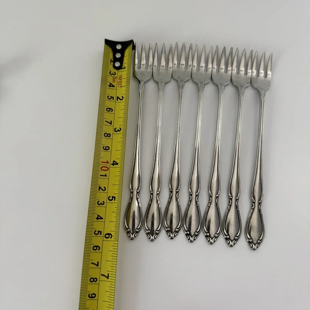 Oneida LTD Deluxe 
